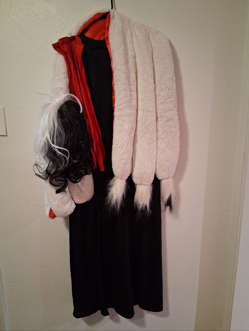Disney Cruella De Vil Stole Costume Faux Fur Plus Accessories Size 1X